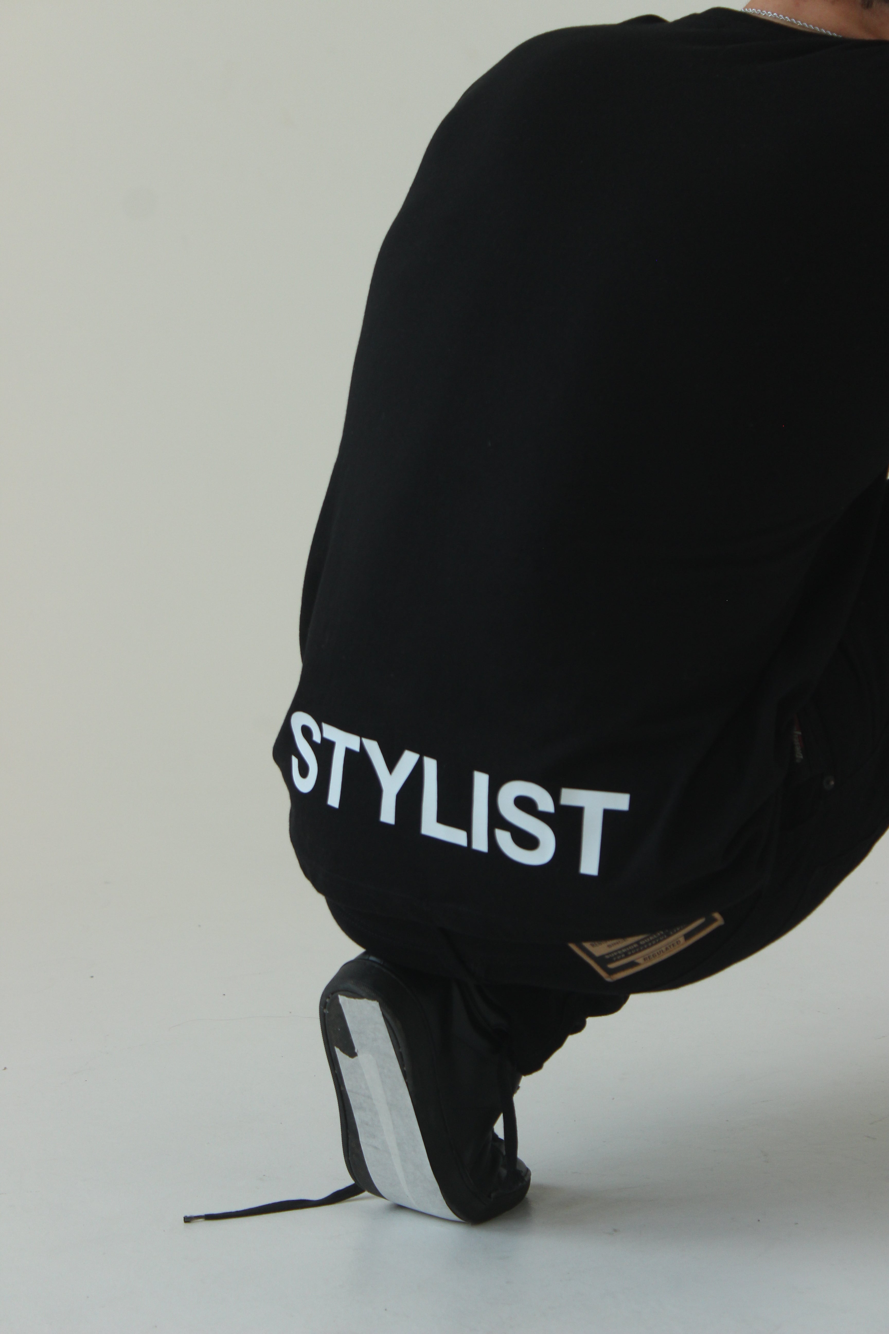 "STYLIST" BASIC LOGO