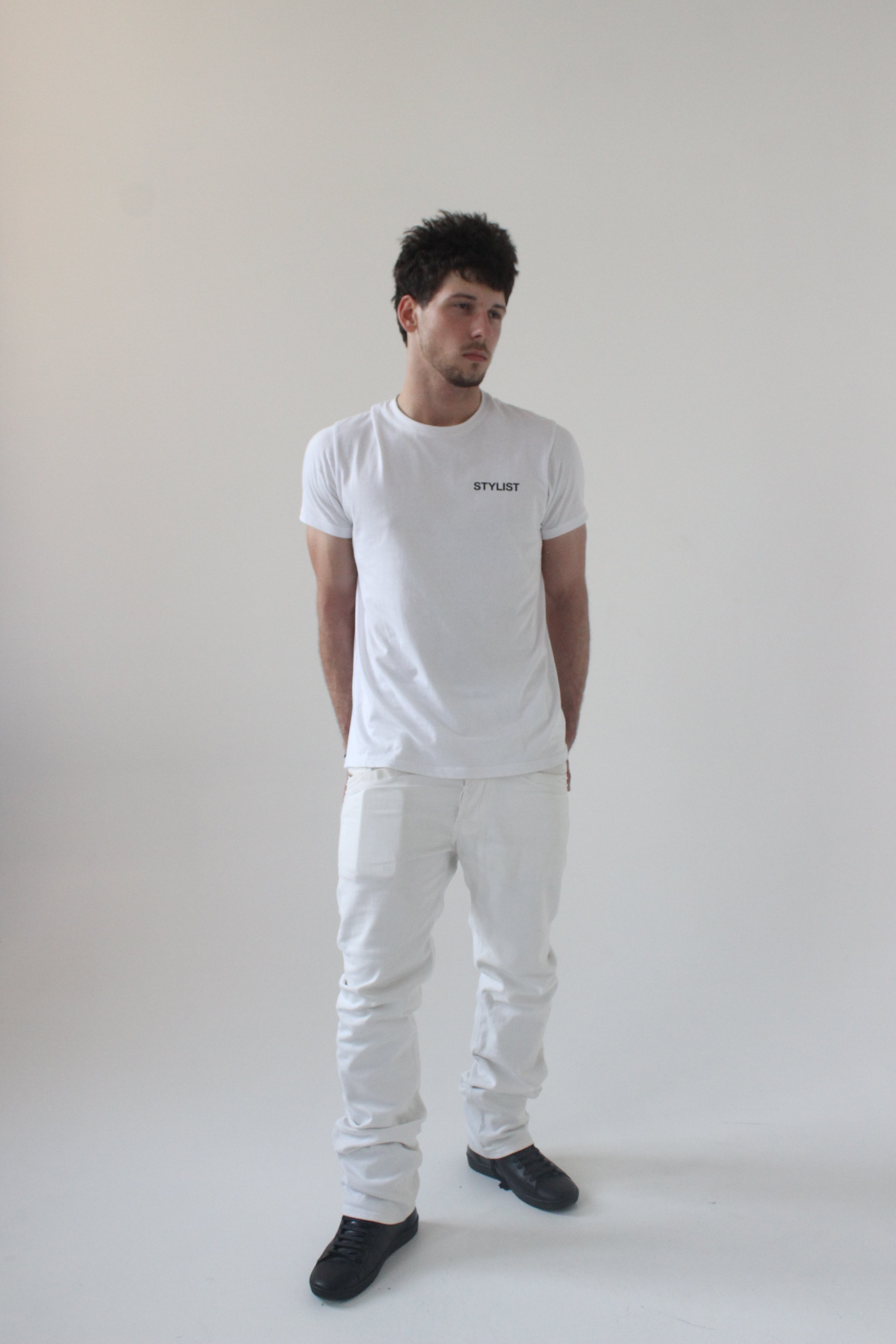 "STYLIST" BASIC LOGO
