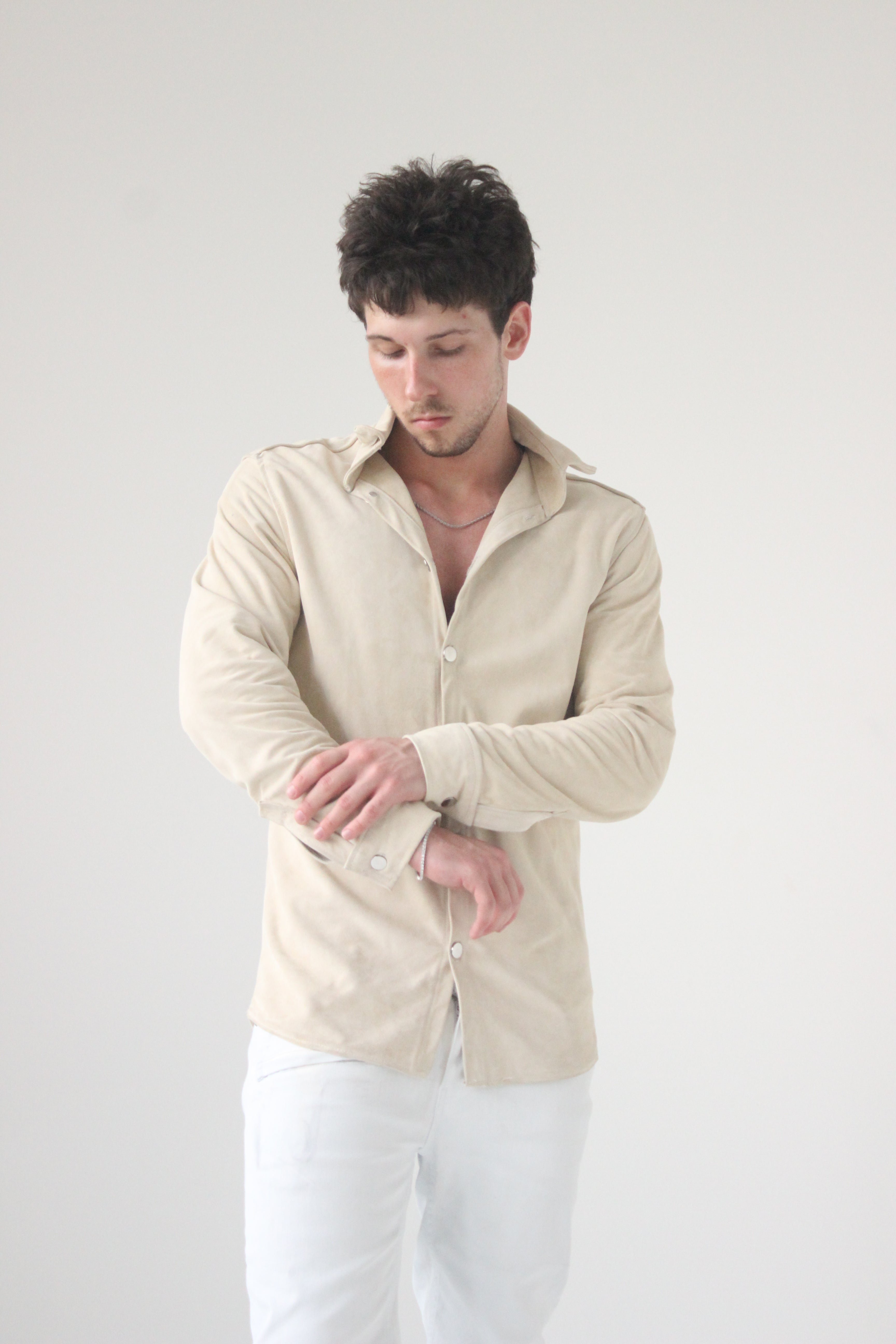 SIGNATURE SUEDE SHIRT
